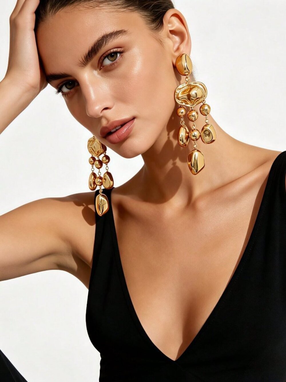 Yellow Gold Elegant Women's Baroque Asymmetrical Water Drop Tassel Earrings - Picture 2 of 3
